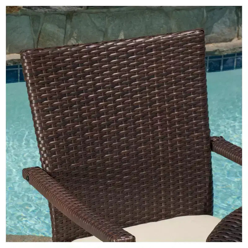 Ensemble de 3 chaises de patio en osier tout temps Corsica - Marron - Christopher Knight Home : Sièges d'extérieur avec table d'appoint