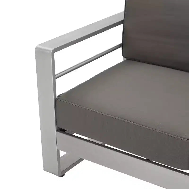 Ensemble de causeuse de patio 4 pièces en fonte d'aluminium Cape Coral avec coussins - Argent - Christopher Knight Home : Design moderne, résistant à l'eau