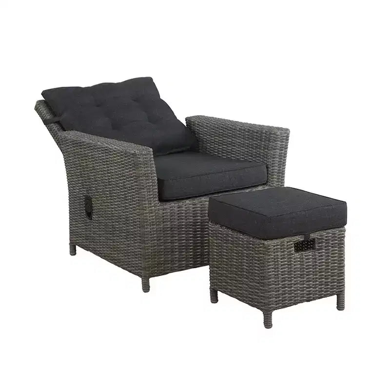 Fauteuil inclinable d'extérieur en osier Asti 2 pièces et pouf de 15 po pour patio – Gris – Alaterre Furniture : toutes saisons, aucun assemblage requis