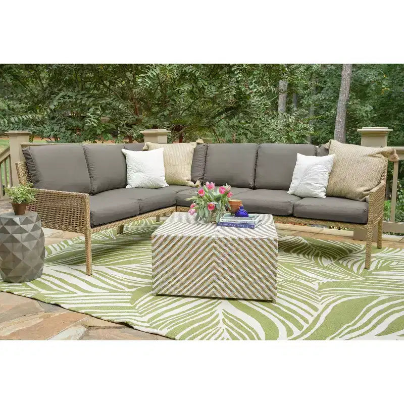 Sectionnel en osier 5 pièces Riviera de Leisure Made en tissu gris