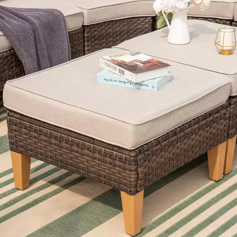 Captiva Designs Ensemble de 8 pièces en rotin tressé d'extérieur avec foyer et pouf, beige