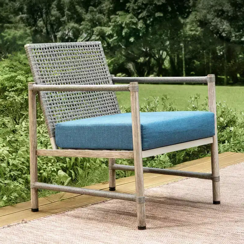 Ensemble de patio Captiva Designs Coastal 4 pièces en acier et rotin avec foyer et coussins