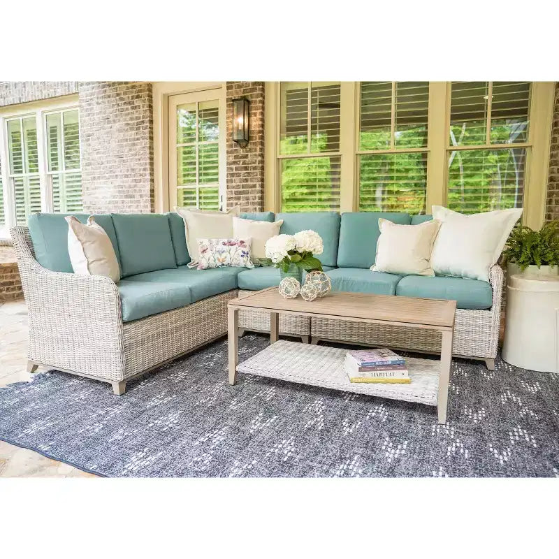 Sectionnel 5 pièces en osier Hampton de Leisure Made en tissu bleu lagon