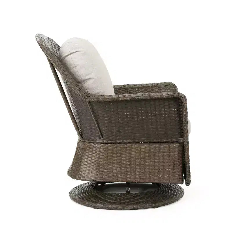 Christopher Knight Home Alhambra Ensemble de 5 fauteuils club pivotants en osier d'extérieur et foyer.