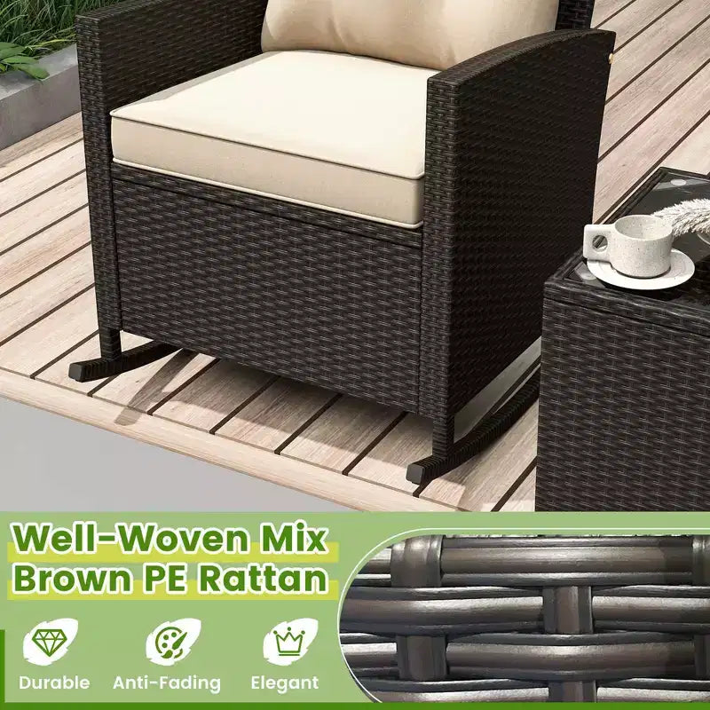 Costway Ensemble de 3 pièces de chaises à bascule en osier pour patio avec table en verre trempé et coussins moelleux Extérieur Beige/Bleu marine/Noir/Rouge
