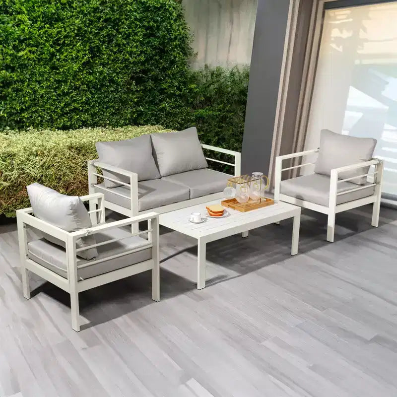 Ensemble de conversation d'extérieur Karl Home White de 4 pièces en aluminium avec coussins gris clair