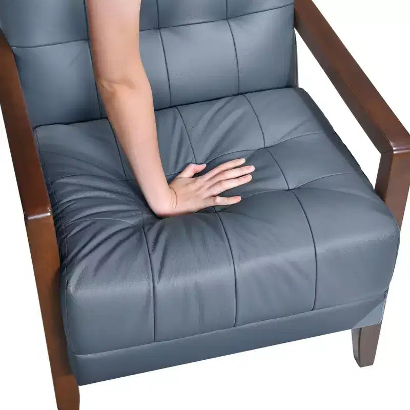 Fauteuil d'appoint confortable en cuir Okak, fauteuil de salon contemporain avec coussin touffeté rembourré, fauteuil en bois au fini noyer