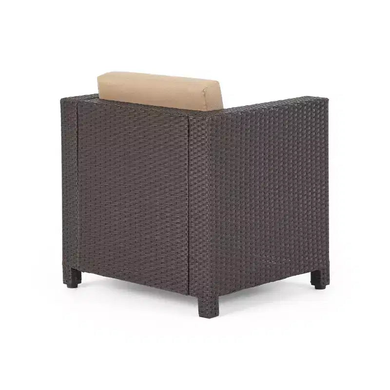 Christopher Knight Home Joanne, ensemble de 8 pièces pour patio avec fauteuils de club en rotin et tables d'appoint en aluminium en forme de C.