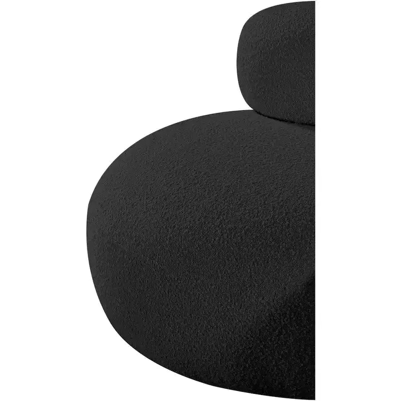 Meridian Furniture Fauteuil en tissu bouclette Venti