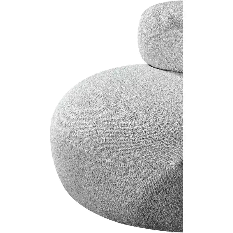 Meridian Furniture Fauteuil en tissu bouclette Venti