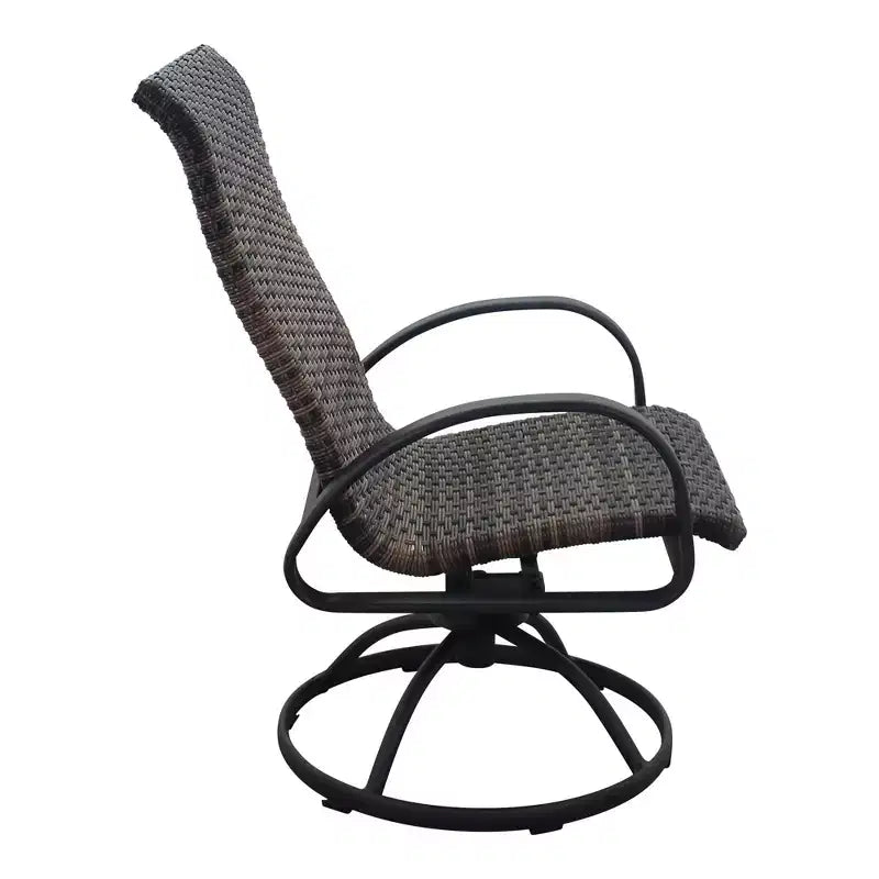 Ensemble de foyer carré 5 pièces Courtyard Casual Santa Fe avec fauteuils à bascule en osier pivotants Comprend un foyer carré et quatre fauteuils à bascule pivotants avec sièges en osier