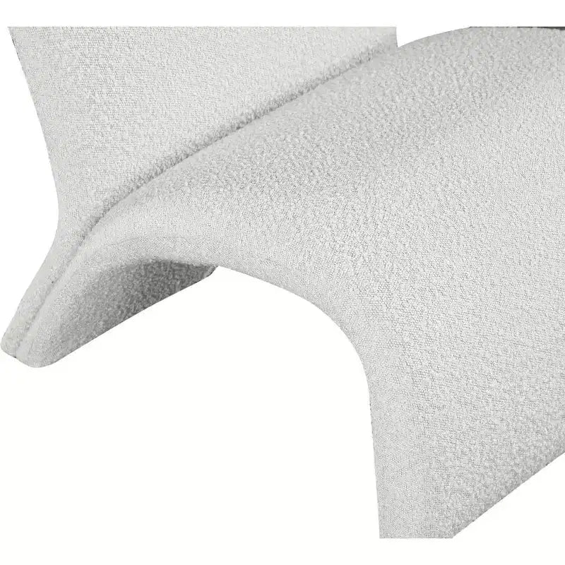 Meridian Furniture, Fauteuil d'appoint en tissu bouclé Mulberry