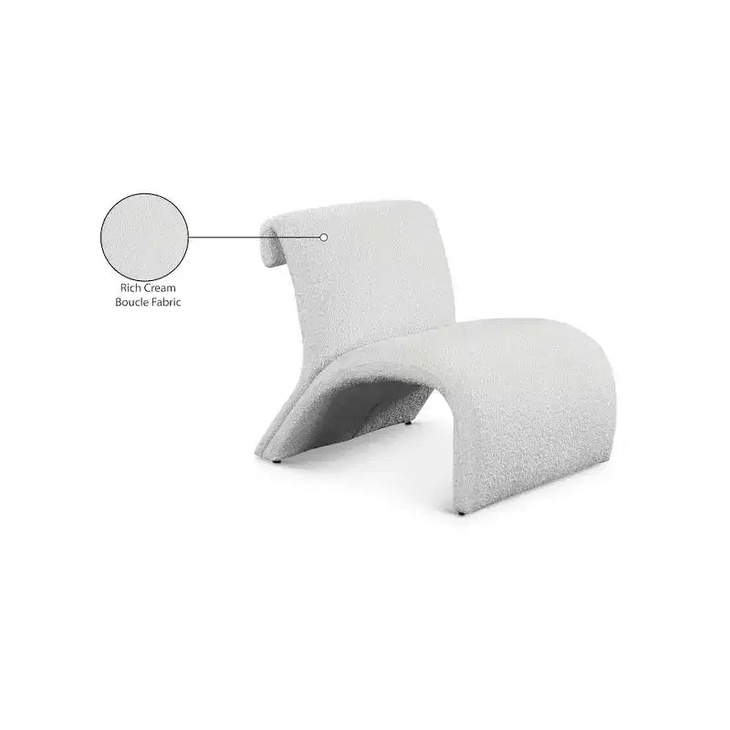 Meridian Furniture, Fauteuil d'appoint en tissu bouclé Mulberry