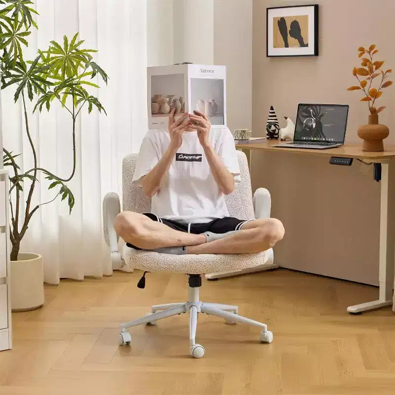 VINGLI Criss Cross Chair with Adjustable Flip-Up Arms,Cross Legged Chair with Wheels,Extra Wide Office Chair,Desk Chair,Starry Chenille