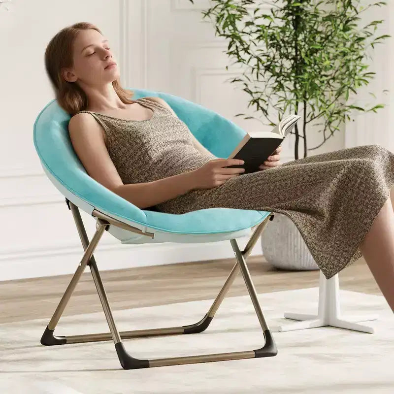 Fauteuils soucoupe confortables, fauteuil de lecture pliant, fauteuil de salon douillet en fausse fourrure avec siège rembourré épais et doux et cadre en métal, style moderne pour la maison