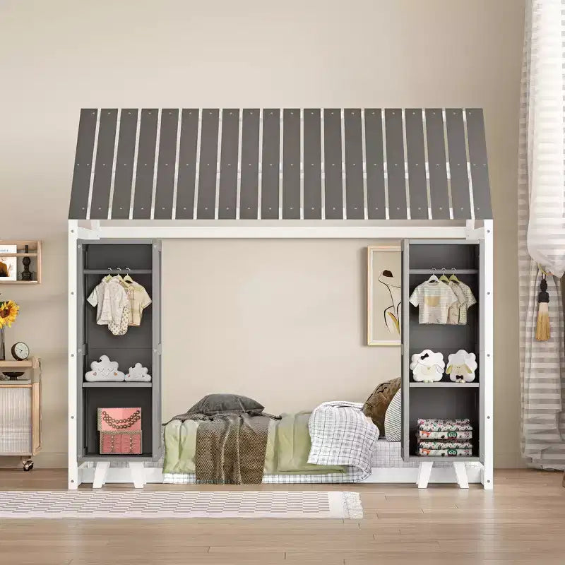 Lit de sol Montessori une place avec barrière de sécurité pour enfants, cadre de lit cabane en bois avec toit et étagères de rangement