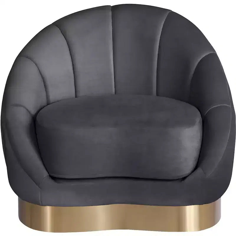 Meridian Furniture, Chaise Shelly en velours gris