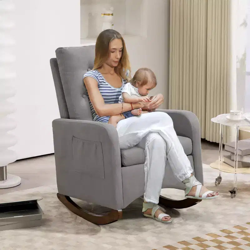 Fauteuil à bascule rembourré, fauteuil à bascule moderne avec oreilles, fauteuil d'appoint confortable avec accoudoirs, pieds en bois d'hévéa, dossier haut et poche latérale