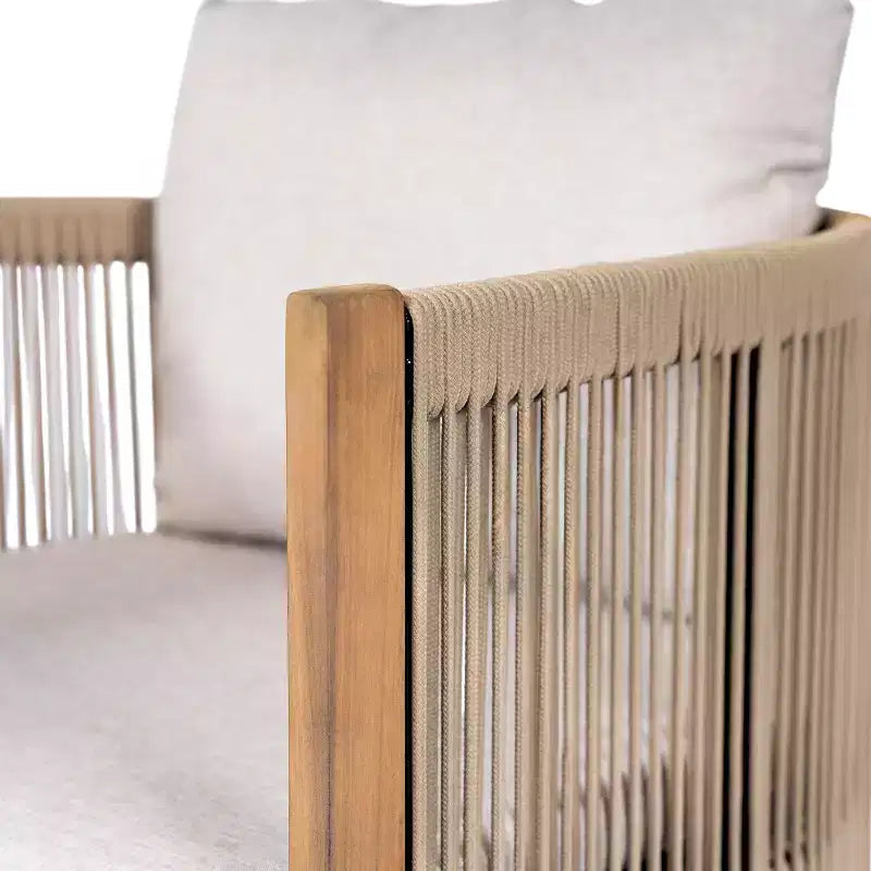 Ensemble de 2 chaises pivotantes d'extérieur modernes en corde et table d'appoint en bois d'acacia Christopher Knight Home Yamina