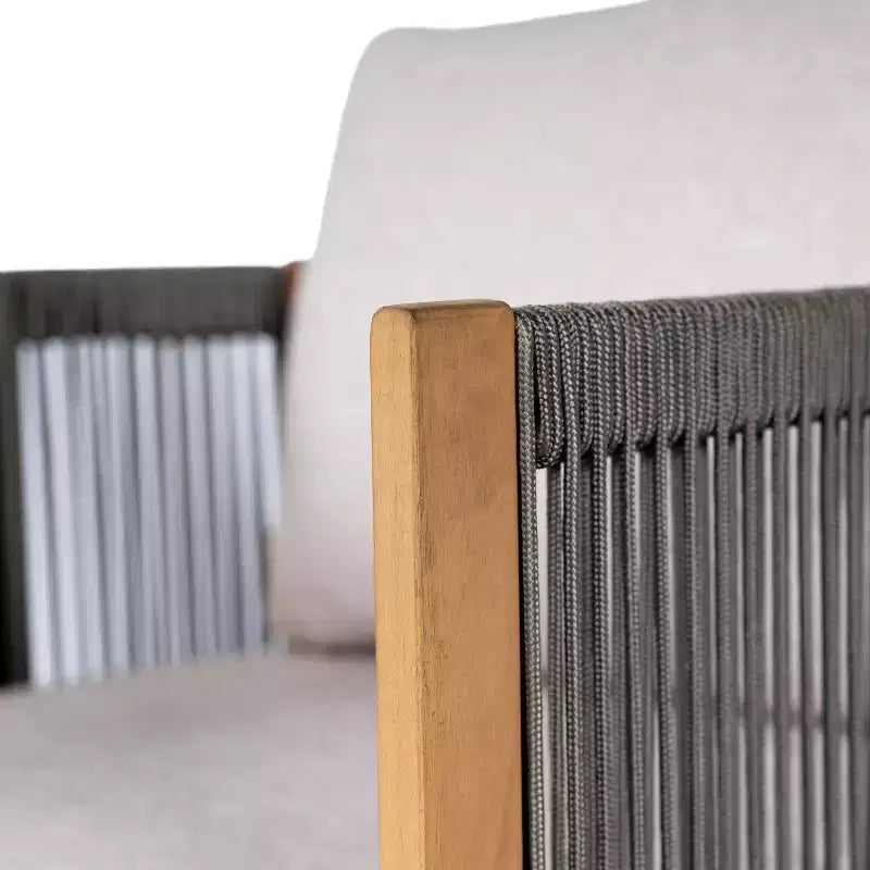 Ensemble de 2 chaises pivotantes d'extérieur modernes en corde et table d'appoint en bois d'acacia Christopher Knight Home Yamina