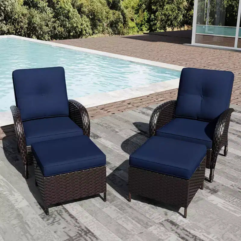 Ensemble de patio extérieur UPTIOT : 2 chaises en osier et 2 poufs pour un confort et une durabilité ultimes