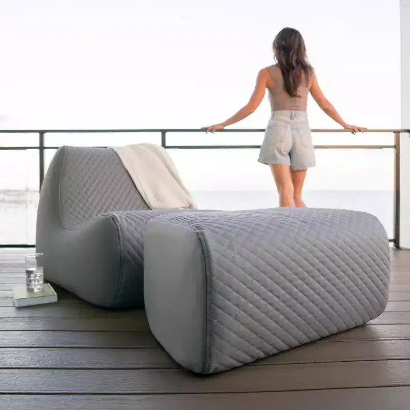 Grand ensemble de mobilier de terrasse Big Joe Solvana, cuir cousu en silicone Cool Touch résistant aux intempéries, fauteuil principal, gris clair de lune