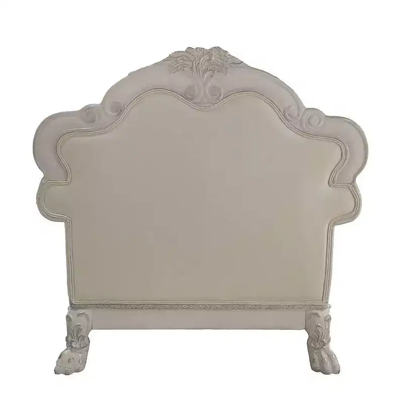 Fauteuil d'appoint Dresden de 44,8 po en cuir synthétique/finition blanc cassé - Acme Furniture : Aucun assemblage requis, dossier touffeté