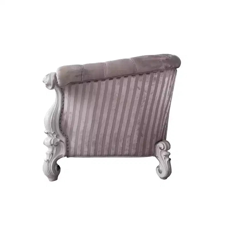 Fauteuil d'appoint Versailles 52" Tissu ivoire/Finition blanc cassé - Acme Furniture : Design croissant traditionnel, aucun assemblage requis