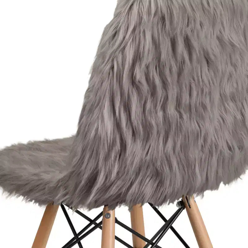 Fauteuil d'appoint en fausse fourrure Emma et Oliver Shaggy Dog