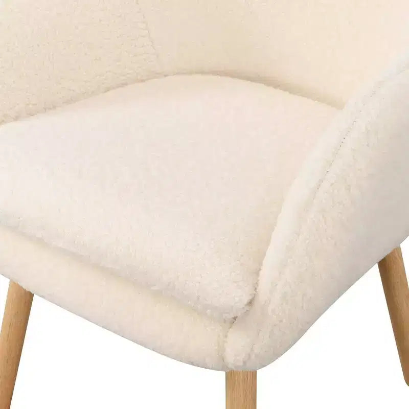 Fauteuil d'appoint Breighton Home Take a Seat Charlotte Wingback en similicuir mouton