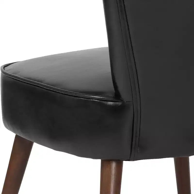 Chaise d'appoint rétro Merrick Lane Santino mi-hauteur en similicuir noir avec pieds évasés en bois