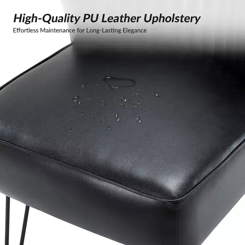 Eustacio Comtemporain Fauteuil d'appoint en similicuir capitonné avec pieds en métal | Karat Home