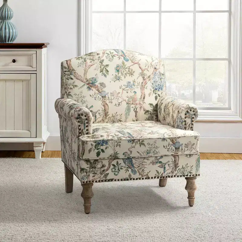 Yahweh Fauteuil transitoire en bois et tissu avec motif floral, accoudoirs à panneaux et dossier chameau | ART OF LIVING DESIGNS