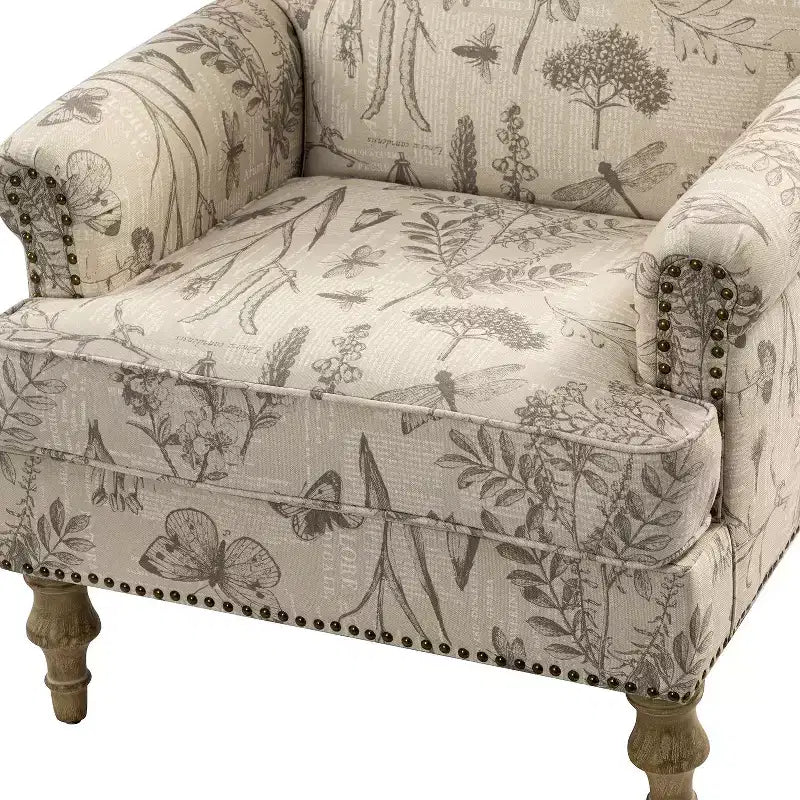 Yahweh Fauteuil transitoire en bois et tissu avec motif floral, accoudoirs à panneaux et dossier chameau | ART OF LIVING DESIGNS