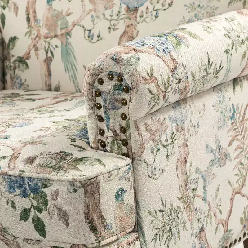 Lot de 2 fauteuils rembourrés transitionnels en bois Yahweh avec accoudoirs à panneaux et dossier chameau pour chambre à coucher | ART OF LIVING DESIGNS