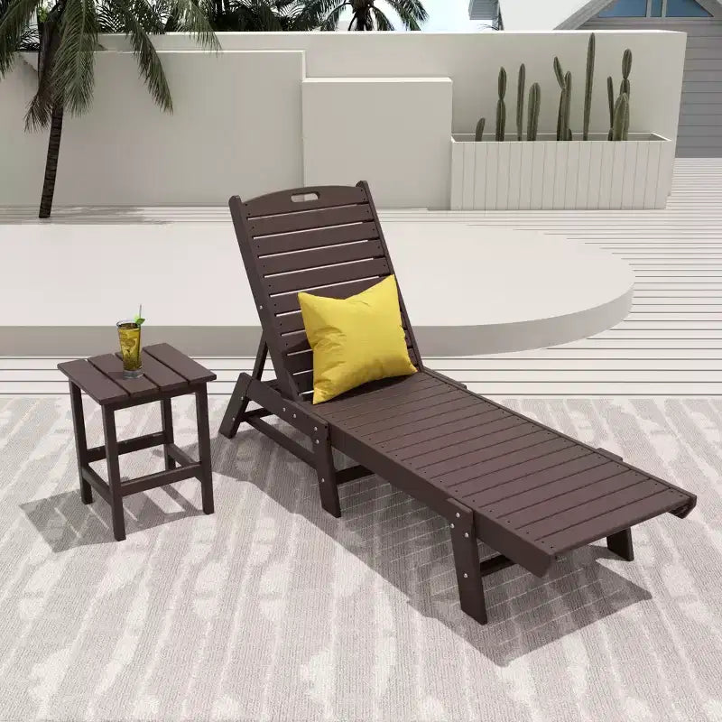 WestinTrends Ensemble de 2 chaises longues de patio en polythène avec table d'appoint