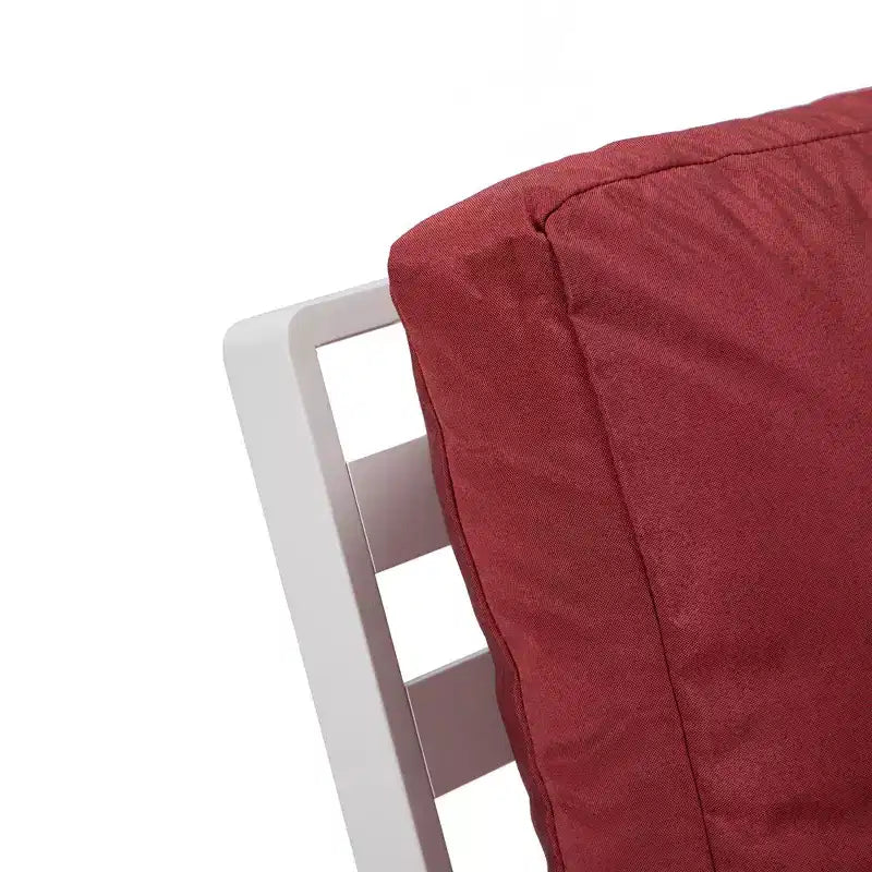LeisureMod Walbrooke Modern Outdoor Armchairs - Set of 2 Rust-Proof White Aluminum Patio Chairs with Wide Armrests and All-Weather Design