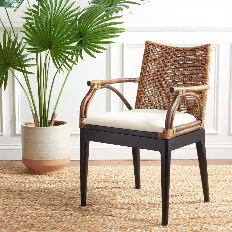 Gianni Arm Chair - SEA4011 - Safavieh
