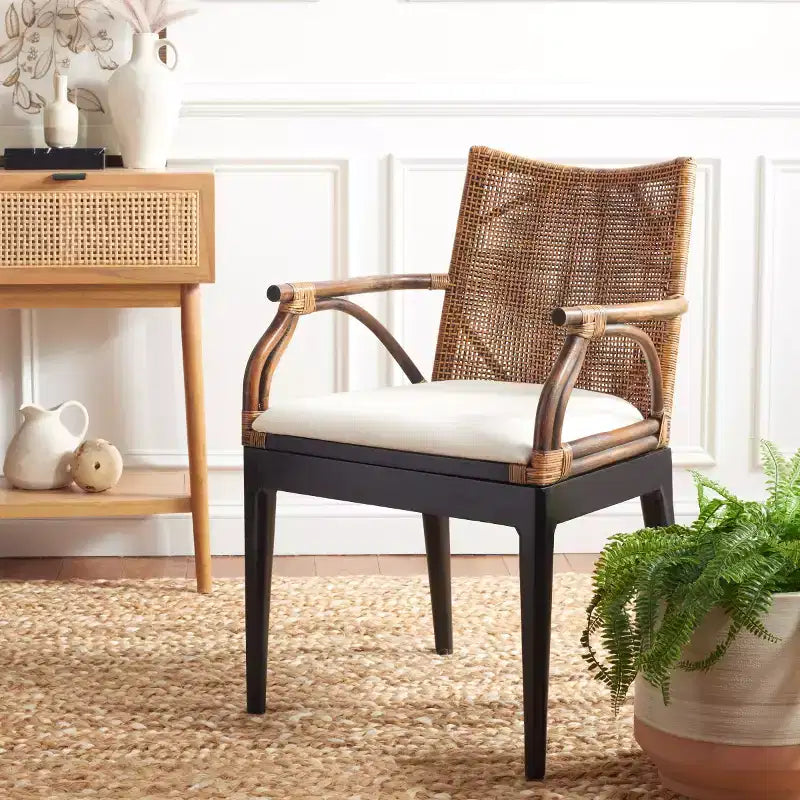 Gianni Arm Chair - SEA4011 - Safavieh