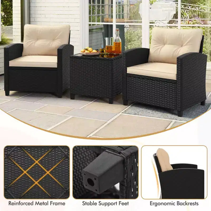 Ensemble de mobilier de patio Costway 3 pièces avec table basse en verre trempé et coussins lavables Beige/Noir/Blanc cassé/Rouge/Bleu marine/Turquoise