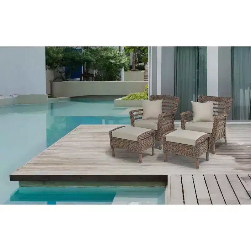 Jiallo Modern Concept Lot de 2 Fauteuils et 2 Ottomans en Résine Imitation Herbe Marine Tressée
