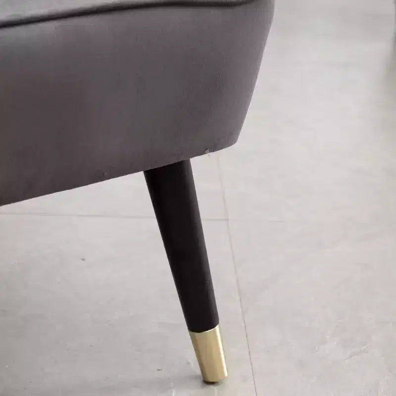 Fauteuil d'appoint contemporain en velours Elon de Roundhill Furniture, gris
