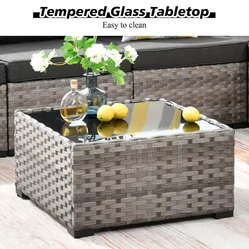 Ensemble de mobilier de patio d'extérieur en osier Marlton 9 pièces avec canapé de conversation, brasero rectangulaire, fauteuil pivotant et coussins