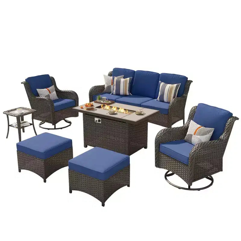 Ensemble de conversation de 7 meubles de patio Ovios Orlando en osier marron avec foyer rectangulaire, fauteuils pivotants et coussins